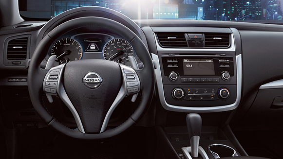 altima interior 2