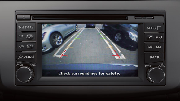 juke interior 3